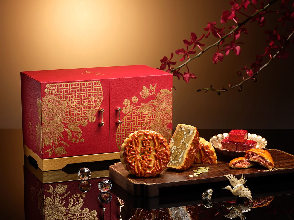 W hotel mooncake