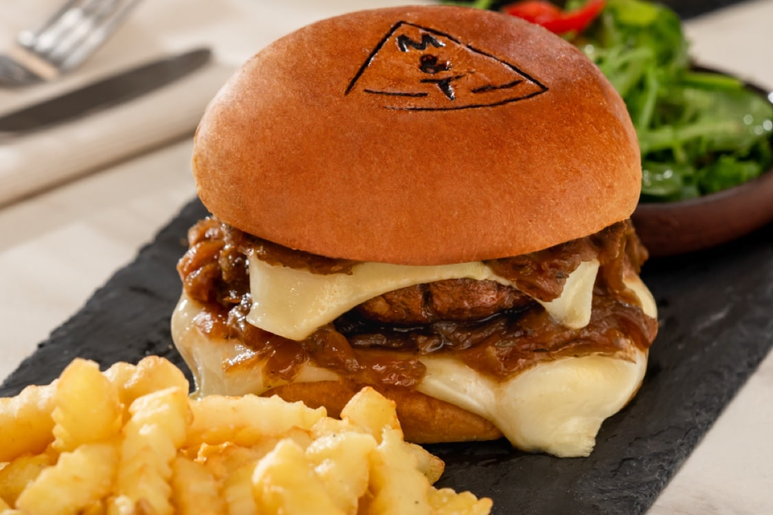 Fuzzie's ultimate guide to the best brunch spots in Singapore